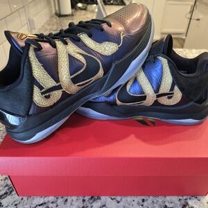 Nike Kobe 5 Protro "Year Of The Mamba - Eggplant" Basketball Shoes